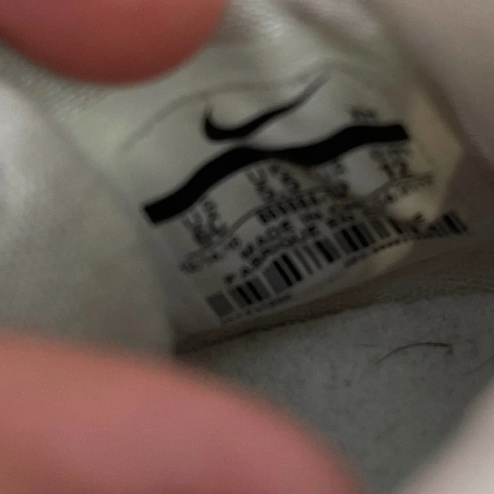 Toddler Kyrie Irving Nike Shoes size 6
